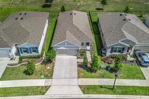 House in Wildwood, Florida 3 bedrooms, 139.73 sq.m. № 2091720 - photo 27