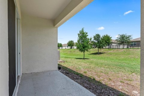 House in Wildwood, Florida 3 bedrooms, 139.73 sq.m. № 2091720 - photo 25