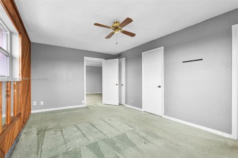 Купить кондоминиум в Форт-Лодердейл, Флорида 2 спальни, 118.91м2, № 1969464 - фото 12