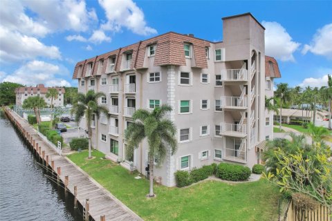 Купить кондоминиум в Форт-Лодердейл, Флорида 2 спальни, 118.91м2, № 1969464 - фото 2