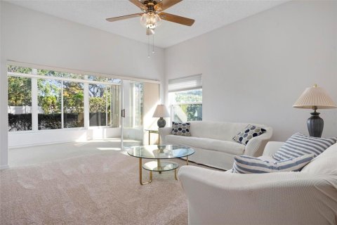 House in Bradenton, Florida 2 bedrooms, 164.16 sq.m. № 2200002 - photo 10