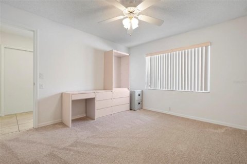 House in Bradenton, Florida 2 bedrooms, 164.16 sq.m. № 2200002 - photo 30