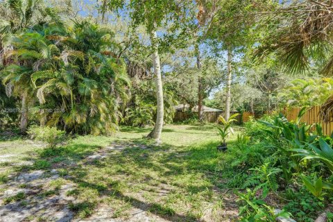 House in Fort Lauderdale, Florida 2 bedrooms, 105.44 sq.m. № 2154714 - photo 17