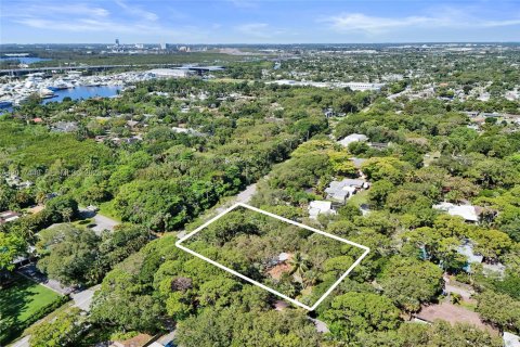 House in Fort Lauderdale, Florida 2 bedrooms, 105.44 sq.m. № 2154714 - photo 9