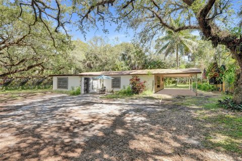 House in Fort Lauderdale, Florida 2 bedrooms, 105.44 sq.m. № 2154714 - photo 15