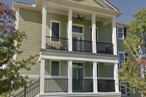 Adosado en alquiler en Winter Springs, Florida, 3 dormitorios, 205.59 m2 № 1895087 - foto 1