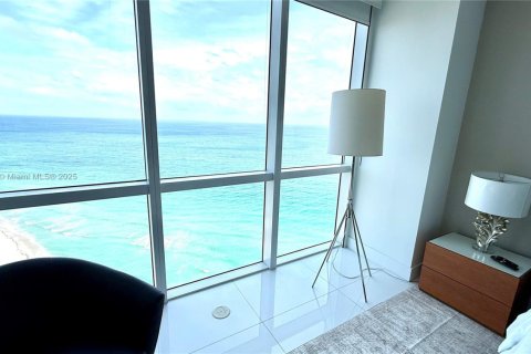Condominio en alquiler en Sunny Isles Beach, Florida, 2 dormitorios, 149.94 m2 № 1969347 - foto 22