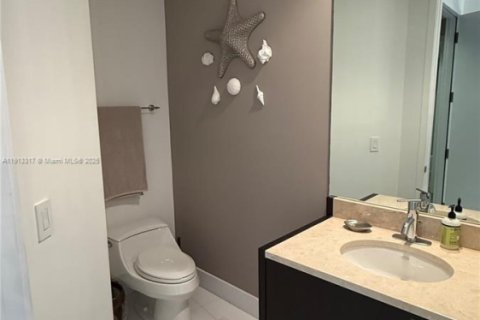 Condominio en alquiler en Sunny Isles Beach, Florida, 2 dormitorios, 149.94 m2 № 1969347 - foto 26