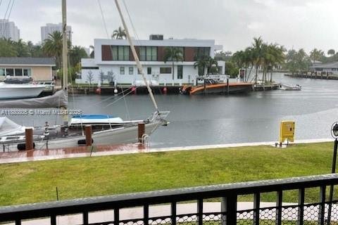 Copropriété à vendre à Hallandale Beach, Floride: 1 chambre, 87.05 m2 № 1977803 - photo 2