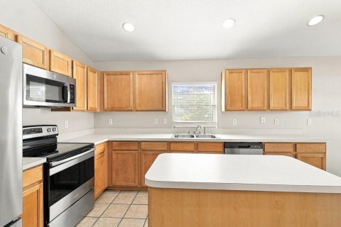 Villa ou maison à louer à Kissimmee, Floride: 3 chambres, 151.99 m2 № 2389294 - photo 8