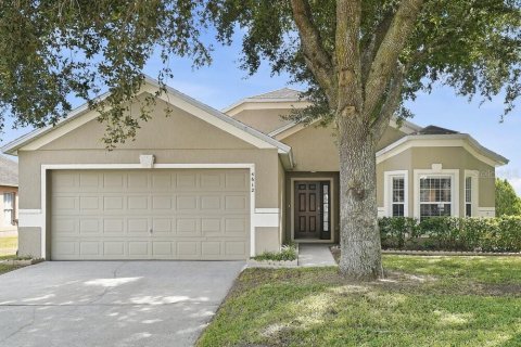 Villa ou maison à Kissimmee, Floride 3 chambres, 151.99 m2 № 2389294