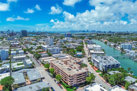 Condominio en venta en Miami Beach, Florida, 2 dormitorios, 104.42 m2 № 2189949 - foto 27