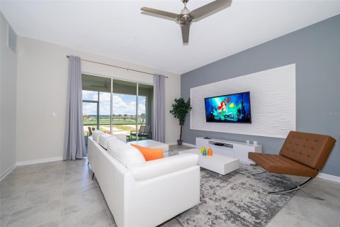 Condo in Davenport, Florida, 2 bedrooms  № 1574642 - photo 12