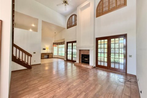 Villa ou maison à louer à Lake Mary, Floride: 4 chambres, 280.66 m2 № 2167776 - photo 6