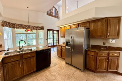 Villa ou maison à louer à Lake Mary, Floride: 4 chambres, 280.66 m2 № 2167776 - photo 10