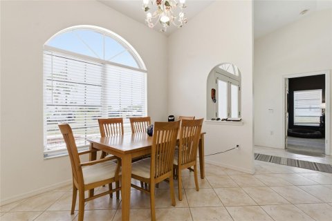 Villa ou maison à vendre à Rotonda, Floride: 3 chambres, 153.57 m2 № 2131015 - photo 6