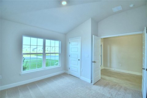 House in MAGNOLIA PARK in Haines City, Florida 4 bedrooms, 169.08 sq.m. № 1905723 - photo 6