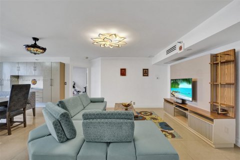 Купить кондоминиум в Авентура, Флорида 2 спальни, 126.81м2, № 1942606 - фото 14