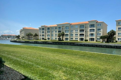 Condominio en venta en St. Lucie, Florida, 2 dormitorios, 184.78 m2 № 2013327 - foto 8