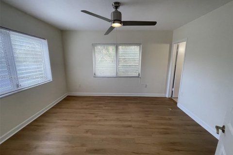 Appartement à louer à Coral Gables, Floride: 1 chambre, 65.03 m2 № 1752419 - photo 12