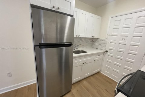 Appartement à louer à Coral Gables, Floride: 1 chambre, 65.03 m2 № 1752419 - photo 7