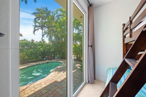 Touwnhouse à vendre à Pompano Beach, Floride: 4 chambres, 269.04 m2 № 2184810 - photo 18