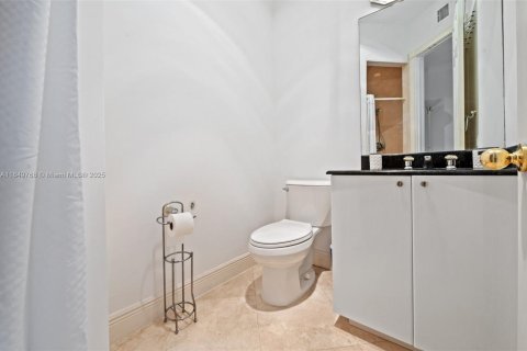 Touwnhouse à vendre à Pompano Beach, Floride: 4 chambres, 269.04 m2 № 2184810 - photo 29