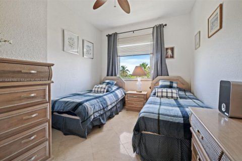 Touwnhouse à vendre à Pompano Beach, Floride: 4 chambres, 269.04 m2 № 2184810 - photo 25