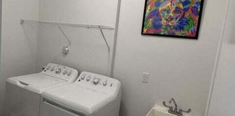 Villa ou maison à Westlake, Floride 3 chambres, 196.4 m2 № 989425