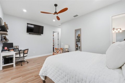 Casa en venta en Frostproof, Florida, 2 dormitorios, 155.33 m2 № 2156753 - foto 24