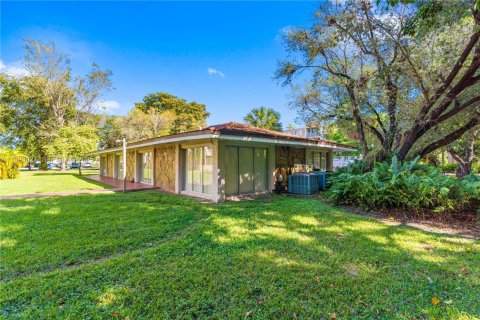 Copropriété à louer à Miami, Floride: 1 chambre, 72.19 m2 № 1947063 - photo 23