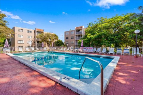 Copropriété à louer à Miami, Floride: 1 chambre, 72.19 m2 № 1947063 - photo 26