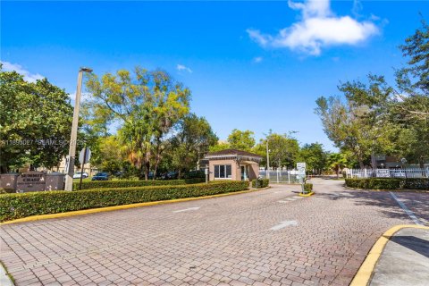 Copropriété à louer à Miami, Floride: 1 chambre, 72.19 m2 № 1947063 - photo 20