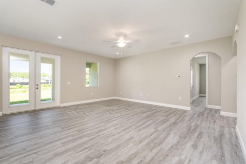 House in Palm Bay, Florida 4 bedrooms, 201.69 sq.m. № 2082049 - photo 9