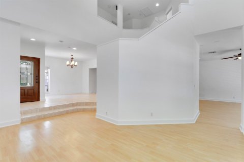 House in Juno Beach, Florida 4 bedrooms, 230.03 sq.m. № 2086874 - photo 18