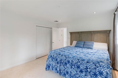 Casa en venta en Orlando, Florida, 4 dormitorios, 232.07 m2 № 1774071 - foto 2