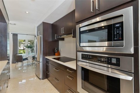 Casa en venta en Orlando, Florida, 4 dormitorios, 232.07 m2 № 1774071 - foto 16