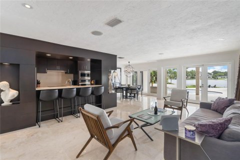 Casa en venta en Orlando, Florida, 4 dormitorios, 232.07 m2 № 1774071 - foto 11