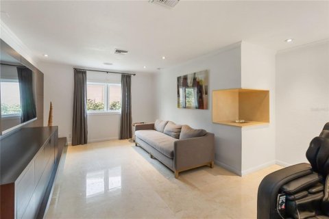 Casa en venta en Orlando, Florida, 4 dormitorios, 232.07 m2 № 1774071 - foto 22
