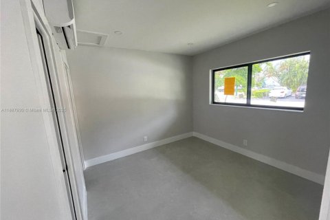 Villa ou maison à louer à Fort Lauderdale, Floride: 1 chambre, 55.74 m2 № 1941807 - photo 5