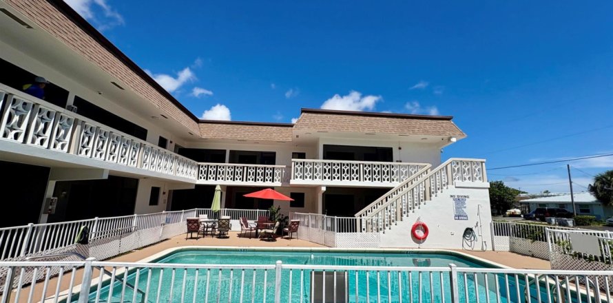 Apartment in Pompano Beach, Florida 3 rooms, 65.03 sq.m. № 2401246