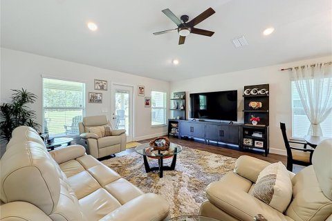 House in Beverly Hills, Florida 4 bedrooms, 157.38 sq.m. № 2200942 - photo 20