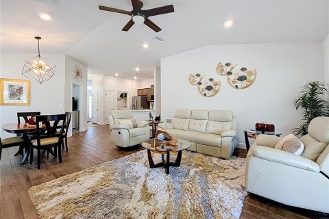 House in Beverly Hills, Florida 4 bedrooms, 157.38 sq.m. № 2200942 - photo 18