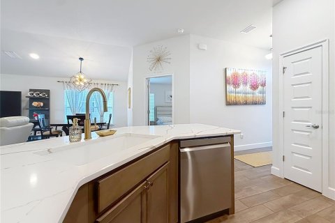 House in Beverly Hills, Florida 4 bedrooms, 157.38 sq.m. № 2200942 - photo 11