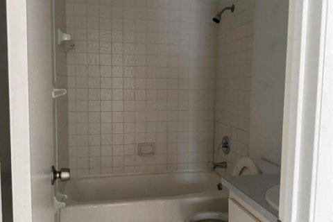 Touwnhouse à louer à Dania Beach, Floride: 3 chambres, 131.18 m2 № 2146935 - photo 7