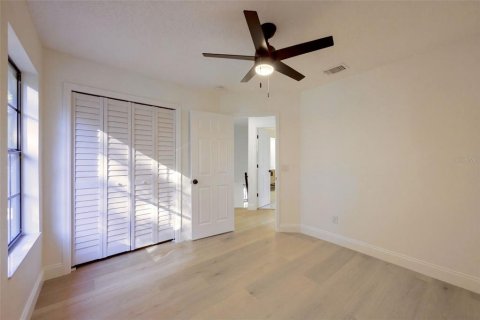Villa ou maison à vendre à Altamonte Springs, Floride: 4 chambres, 134.52 m2 № 2430779 - photo 25