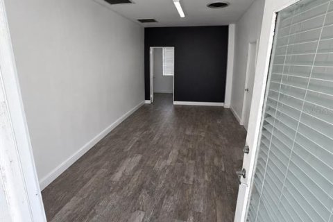 Propiedad comercial en Orlando, Florida № 2299291