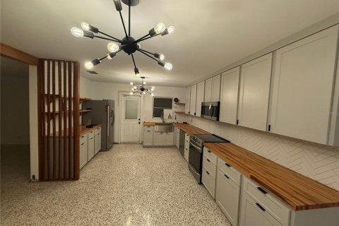 Casa en alquiler en Lakeland, Florida, 3 dormitorios, 165.83 m2 № 1797189 - foto 6