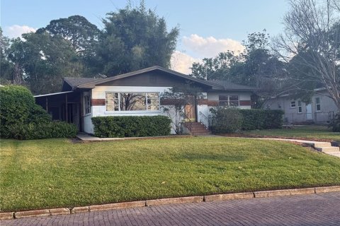Casa en alquiler en Lakeland, Florida, 3 dormitorios, 165.83 m2 № 1797189 - foto 1
