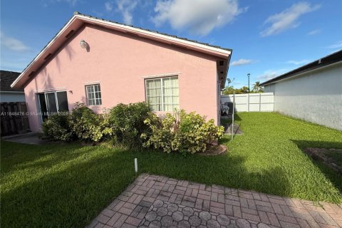 Villa ou maison à vendre à Miami, Floride: 3 chambres, 142.98 m2 № 1852172 - photo 20